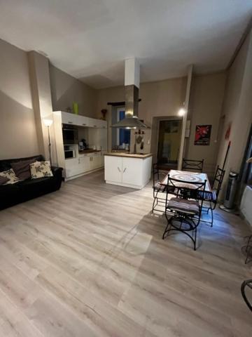 Cosy House T3 City Center, Museum, Place Carnot Carcassonne Eksteriør billede