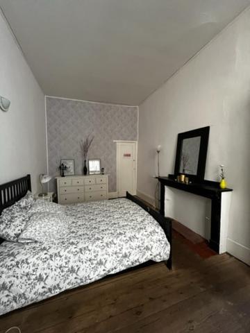 Cosy House T3 City Center, Museum, Place Carnot Carcassonne Eksteriør billede